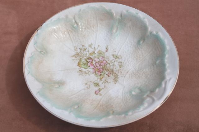 photo of shabby lovely old leaf shape china bowls, late 1800s early 1900s vintage American china #6