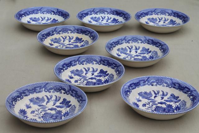 photo of shabby old browned blue & white china bowls, vintage Japan willowware blue willow #1