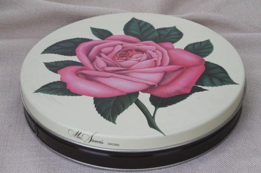 photo of shabby old pink rose tin full of vintage sewing, buttons & belt buckles #4