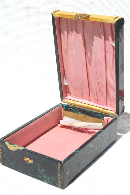 photo of shabby roses antique hanky box, Victorian vintage candy box to hold gloves, jewelry, treasures #6