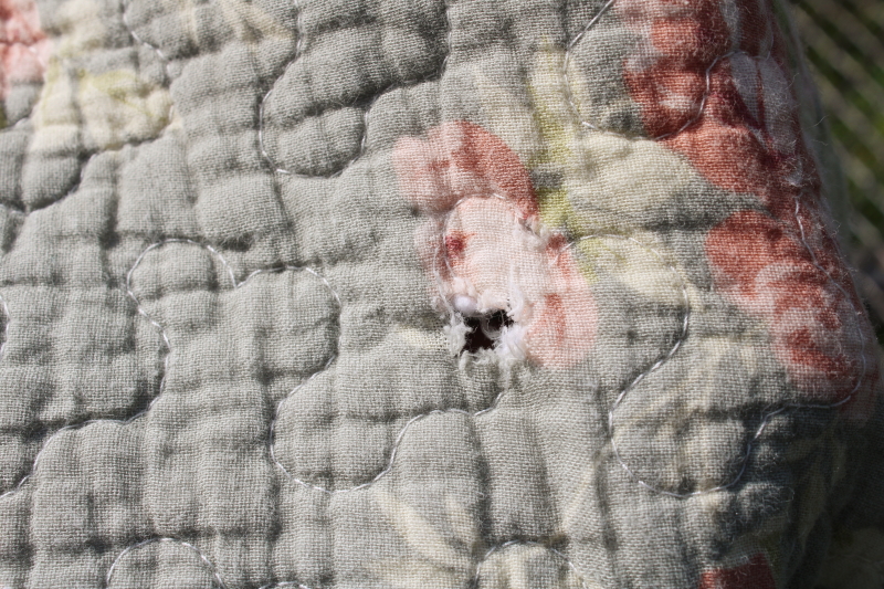 photo of shabby roses floral print cotton quilt bed cover, girly dreamy cottagecore bedding #5
