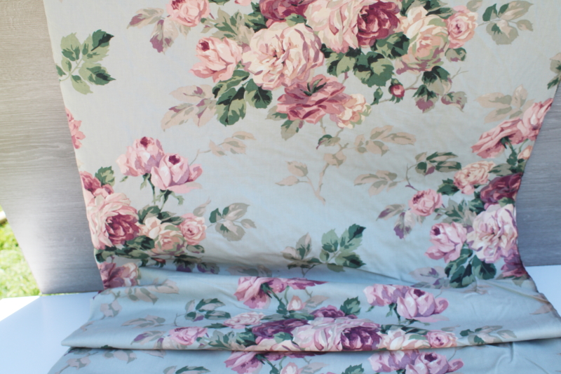 photo of shabby style vintage fabric, cabbage roses print floral lavender pink on pale blue #1