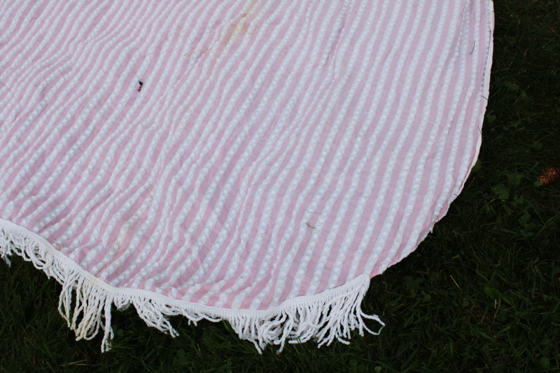 photo of shabby vintage cotton chenille bedspread for upcycle fabric, craft projects #3