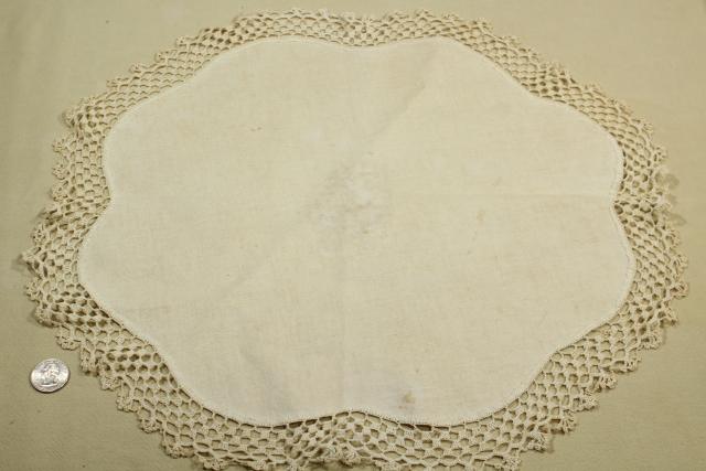 photo of shabby vintage doily lot, lace trimmed linen table mats & centerpieces w/ crochet edgings #2