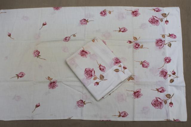 photo of shabby vintage pillowcases lot, floral print fabric or embroidered pillowcases w/ crochet lace #4