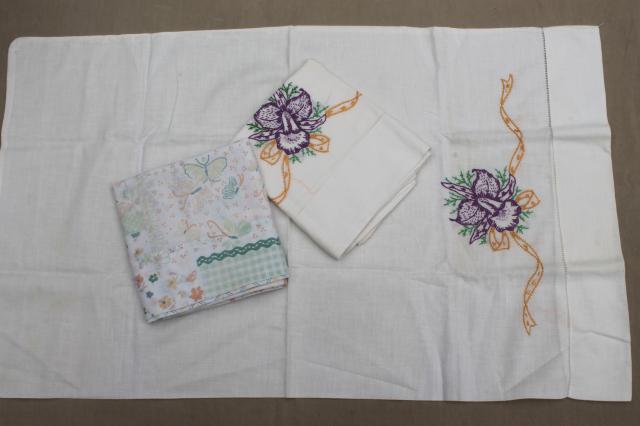 photo of shabby vintage pillowcases lot, floral print fabric or embroidered pillowcases w/ crochet lace #8