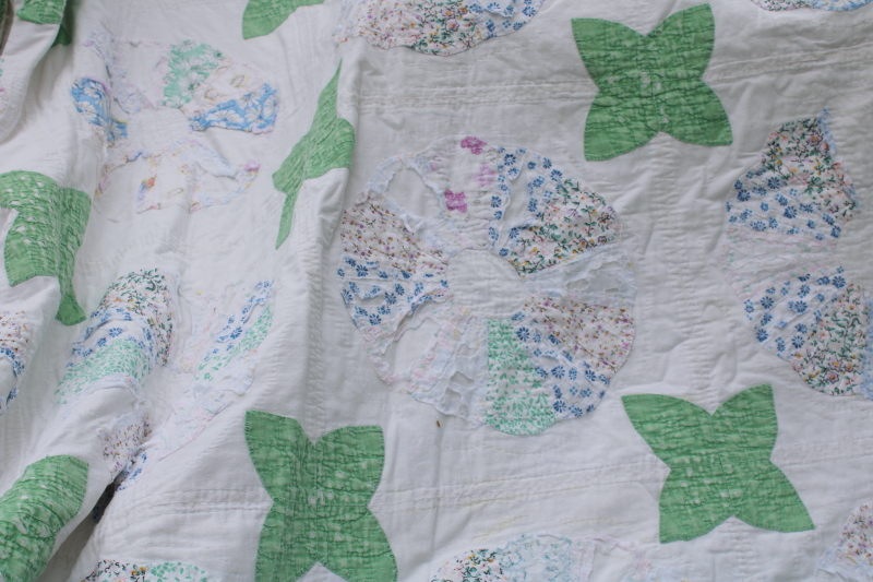 photo of shabby worn antique patchwork quilt, hand stitched dresden plate pattern old cotton prints 1930s vintage  #5
