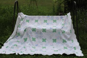 catalog photo of shabby worn antique patchwork quilt, hand stitched dresden plate pattern old cotton prints 1930s vintage 