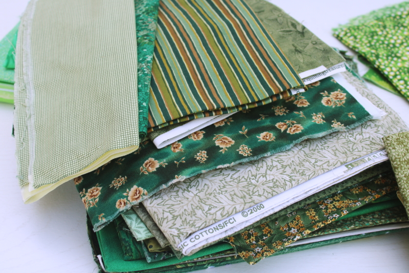 photo of shades of greens vintage prints quilting cotton fabric, lots of fat quarters pieces under 2 yds #3