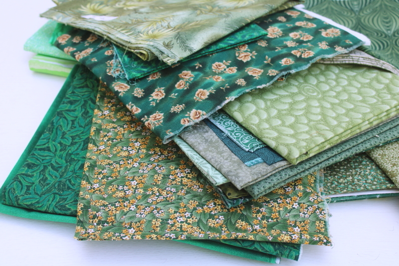 photo of shades of greens vintage prints quilting cotton fabric, lots of fat quarters pieces under 2 yds #4