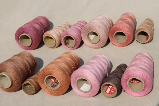 photo of shades of tan rose brown primitive grubby old spools of vintage cotton cord thread #6