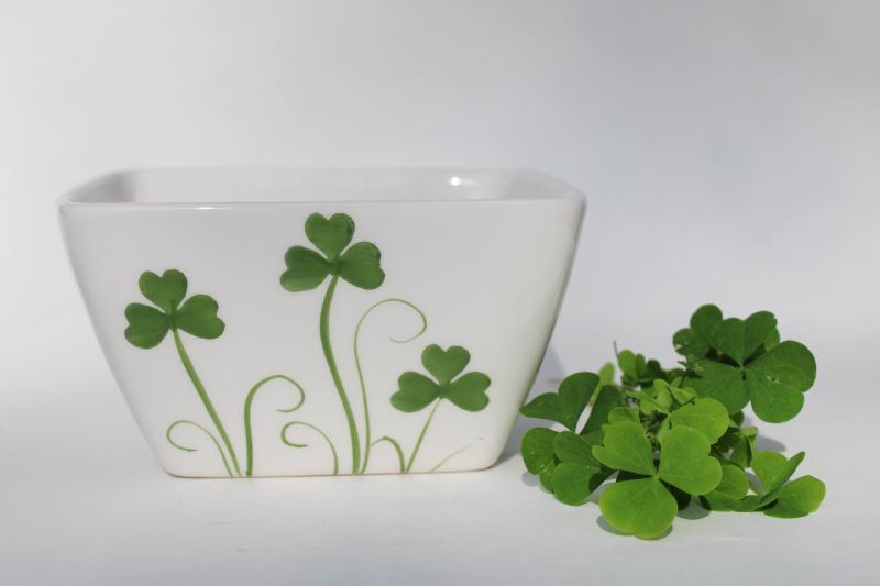 photo of shamrock clover pattern square ceramic bowl, vintage Farval Portugal pottery #1