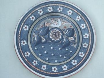 catalog photo of signed vintage Mexican pottery tray or charger plate, Tonala doves