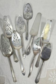 catalog photo of silver plate cake servers, mismatched vintage silverware serving pieces, caterers lot?