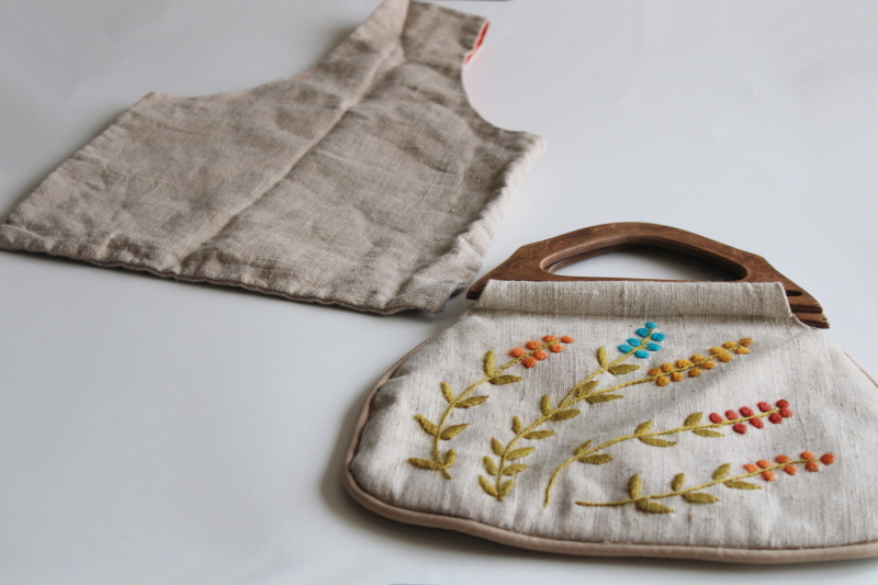 photo of simple flax linen handbags w/ crewel wool embroidery, 70s vintage boho handcrafted lagenlook #4