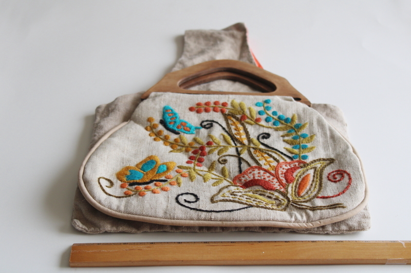 photo of simple flax linen handbags w/ crewel wool embroidery, 70s vintage boho handcrafted lagenlook #8