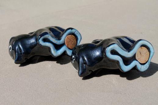 photo of skunk S&P set, vintage hand-painted ceramic skunks salt & pepper shakers #6