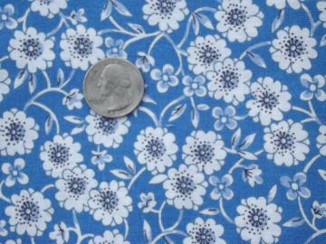 catalog photo of sky blue and white flowers print vintage cotton fabric, 34 w x 3 yards