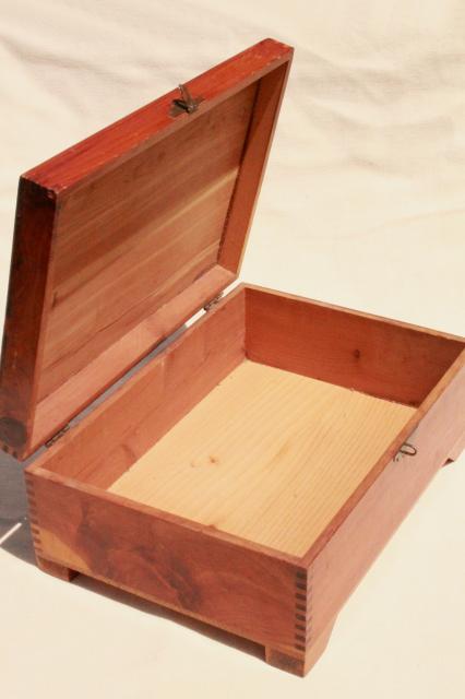 photo of small cedar chest jewelry box, vintage cedarwood dresser box for gloves etc. #5