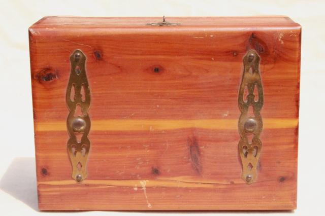 photo of small cedar chest jewelry box, vintage cedarwood dresser box for gloves etc. #9