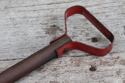 photo of small child's snow shovel, vintage metal shovel w/ wood handle, nice old Christmas decoration #6