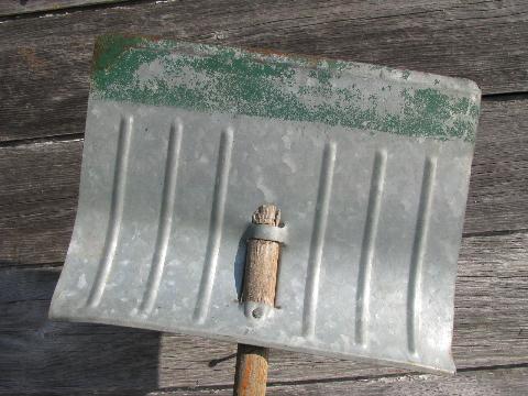 photo of small child's snow shovel, vintage metal w/ wood handle, nice old Christmas decoration #4