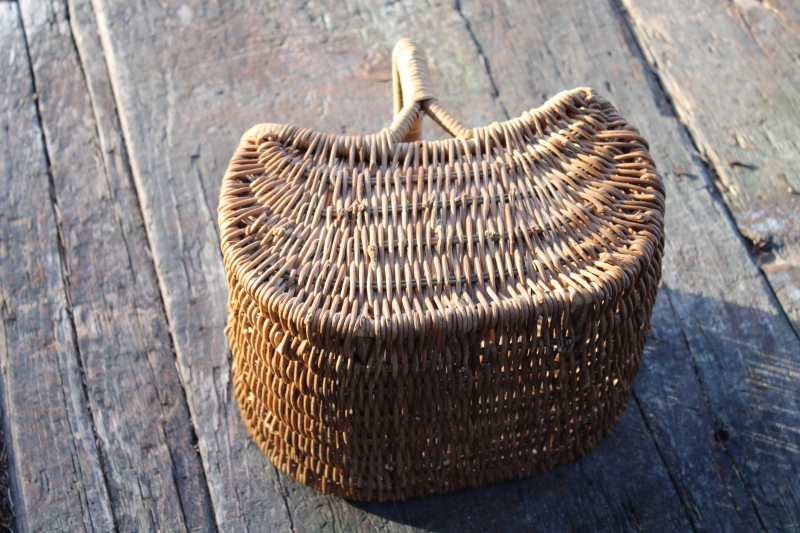 photo of small gathering basket, vintage wicker basket for collecting eggs or rustic farmhouse decor #4