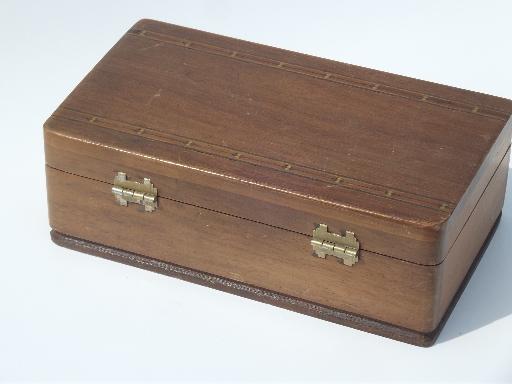 photo of small old wood inlay sewing box, vintage wooden spools cotton thread #6