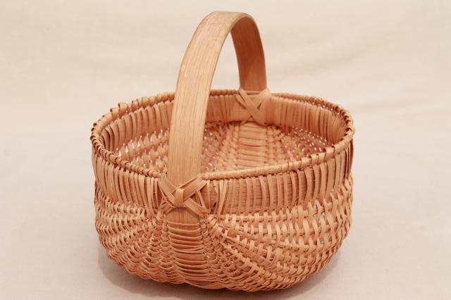 photo of small round egg basket, handmade split wood splint woven basket, country primitive #3