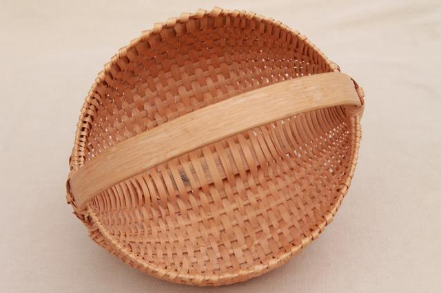 photo of small round egg basket, handmade split wood splint woven basket, country primitive #7