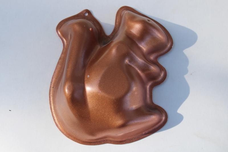 photo of small squirrel vintage copper plated mold, jello mold wall hanging or baking pan #3