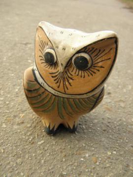 catalog photo of small vintage Tonala owl, hand-painted Mexican art pottery