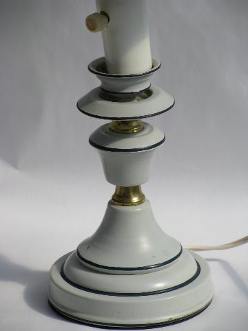 photo of small vintage tole table lamp w/ metal shade, cottage style #2