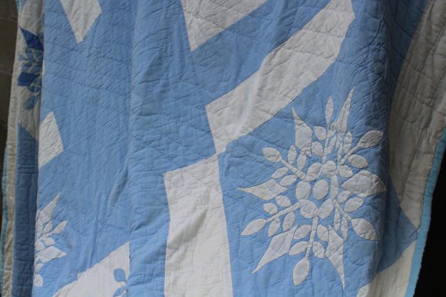 photo of snowflake applique hand stitched quilt, 1950s vintage blue & white cotton cutter quilt #7