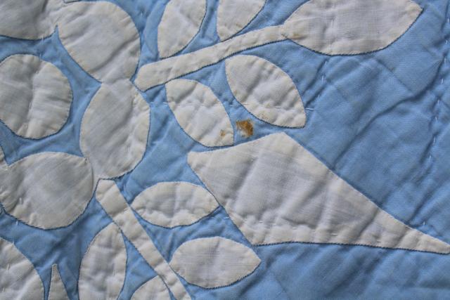 photo of snowflake applique hand stitched quilt, 1950s vintage blue & white cotton cutter quilt #9