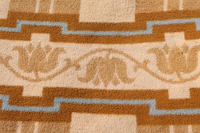 photo of soft old cotton camp blanket, 1940s or 50s vintage tan brown, ivory, blue #3