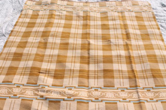 photo of soft old cotton camp blanket, 1940s or 50s vintage tan brown, ivory, blue #8