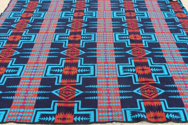 photo of soft vintage camp blanket, Chief Joseph pattern Indian blanket Pendleton wool? #1