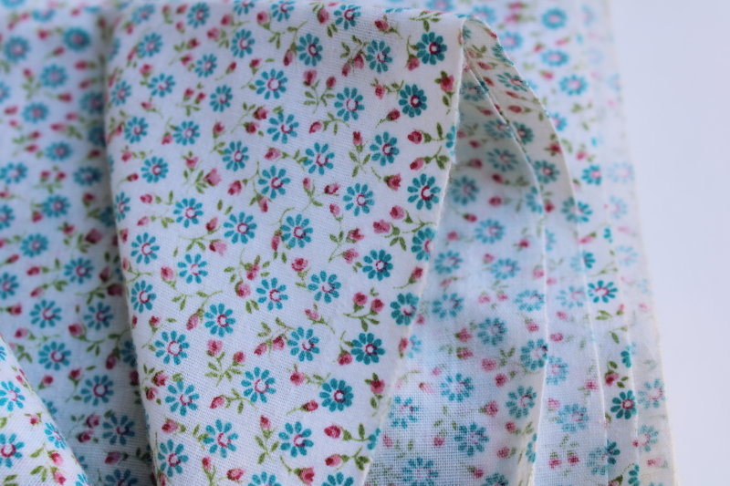 photo of soft vintage cotton fabric tiny flowers print ditsy floral aqua blue daisies #2