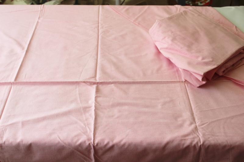 photo of soft vintage cotton queen size comforter covers, pink & white mini checked gingham print fabric #1