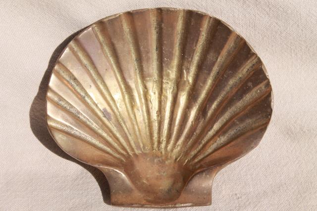 photo of solid brass seashell, vintage scallop shell shaped ashtray or trinket dish catchall #2