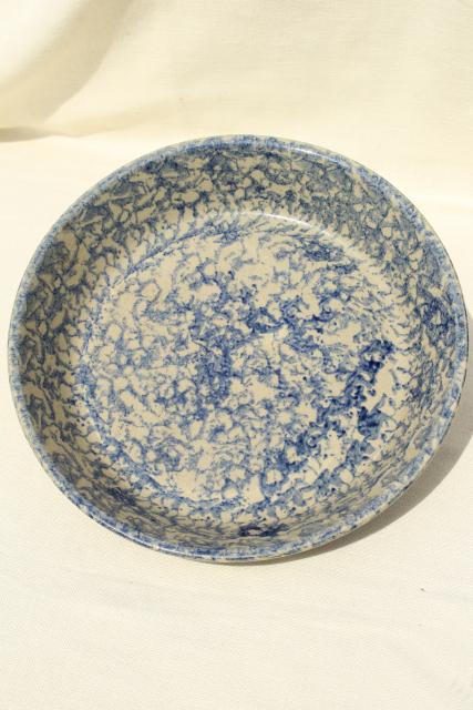 photo of spongeware stoneware pie pan, blue sponge ware plate Robinson Ransbottom pottery #2