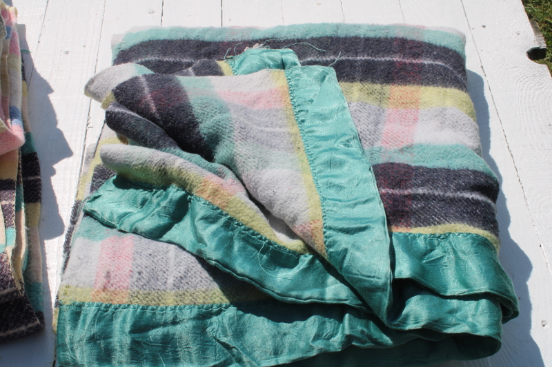 photo of stack of FIVE mid century vintage plaid camp blankets butter mint green candy pink w/ black  #9