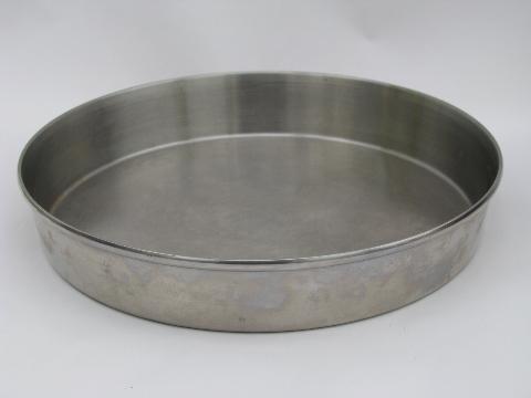 photo of stainless steel layer cake pans, 9'' diameter #3