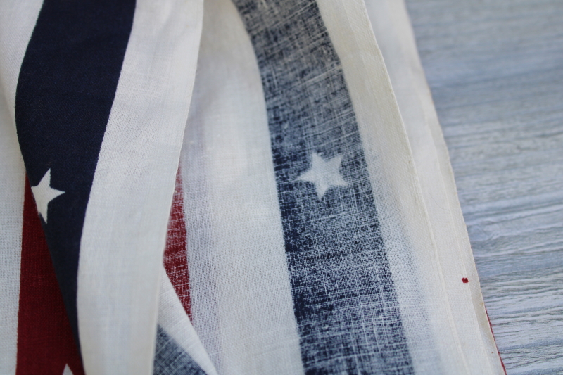 photo of stars & stripes print cotton fabric, Americana primitive style unbleached natural ivory w/ barn red & dark blue  #3