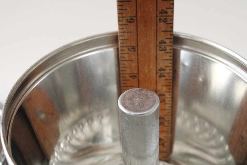 photo of steamed pudding mold for Christmas plum pudding, Williams Sonoma metal mold w/ cover  #6