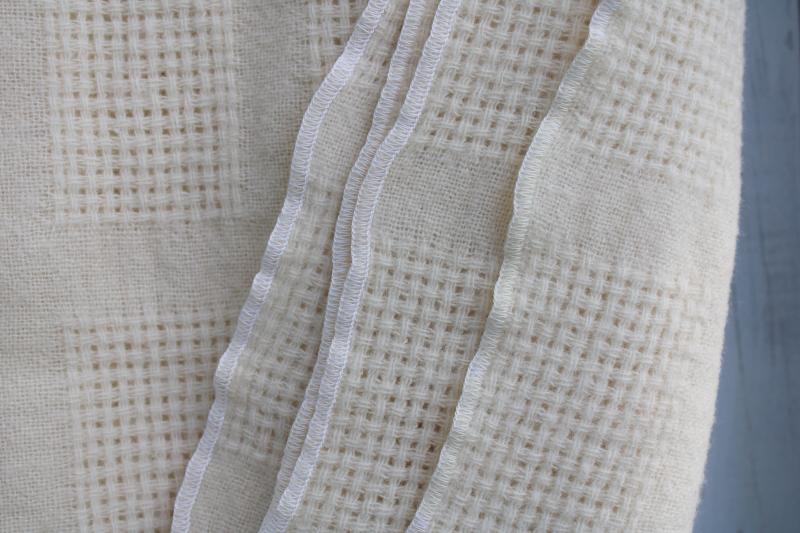 photo of summer weight soft light wool blanket, vintage Faribo type waffle thermal weave ivory white #4