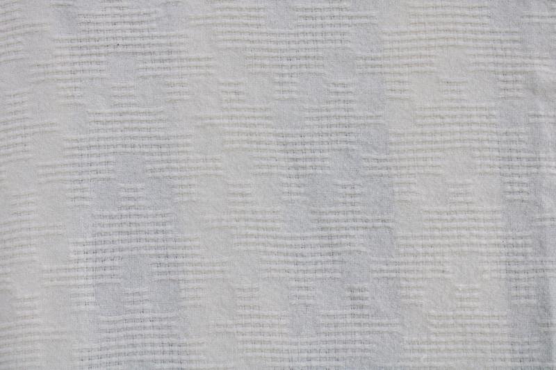 photo of summer weight soft light wool blanket, vintage Faribo type waffle thermal weave ivory white #3