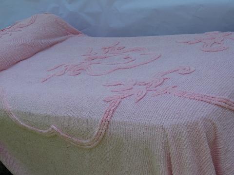 photo of summer weight vintage cotton chenille bedspread bed cover, candy pink #5