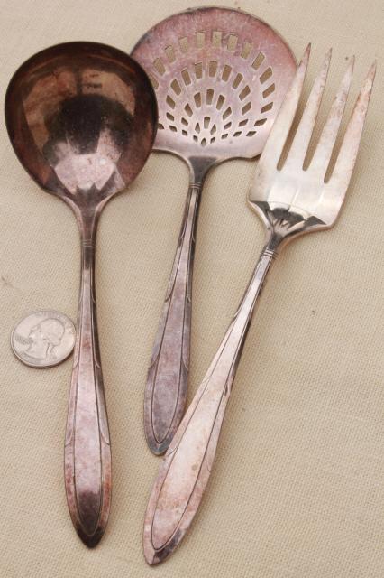 photo of tarnished antique & vintage silverware, lot of mixed silver plate flatware #5